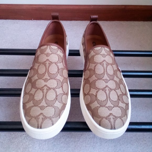COACH Shoes - COACH Women Signature Slip On Sneakers - NEW NWOB